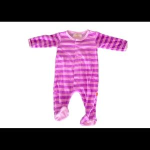 Magnificent Baby Footsie